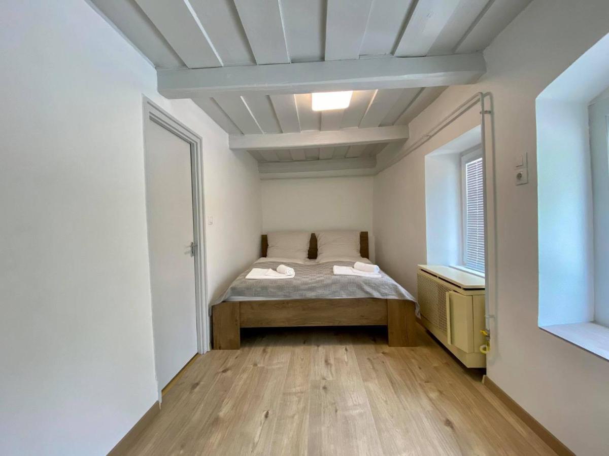 Roselio Garden Apartment Heviz Exterior photo